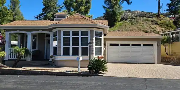 8975 Lawrence Welk Drive