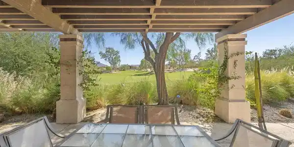4604 Desert Vista Dr