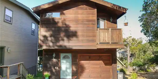 2441 Alban Place
