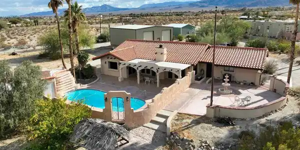 2813 Bending Elbow Dr