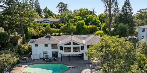 1407 Carlton Road