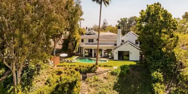 2179 Linda Flora Drive
