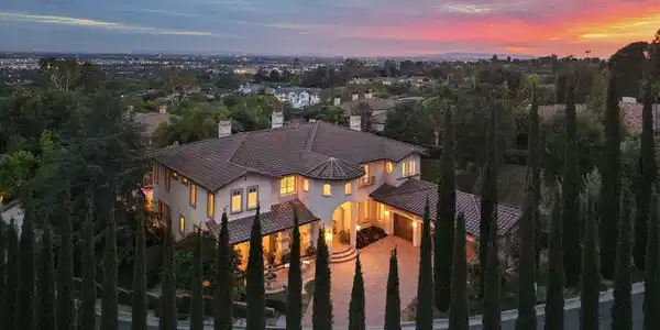 1731 Vista Lomitas
