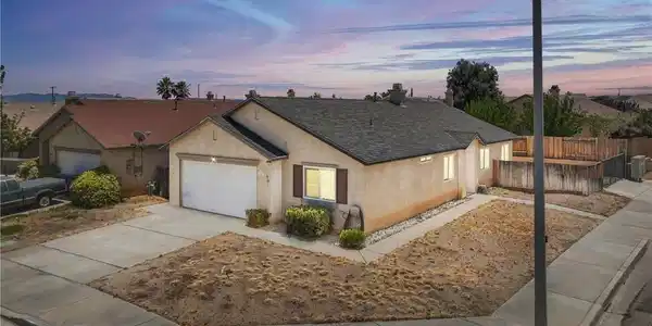 12041 Spanish Oaks Court