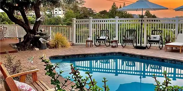 10556 Greenbrier Road