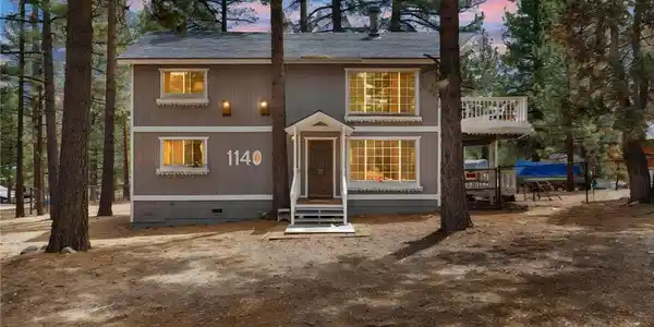 1140 Mitchell