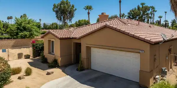 240 Paseo Vista Circle