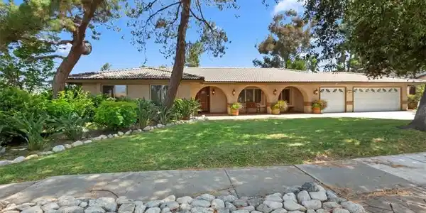 2287 Kemper Avenue