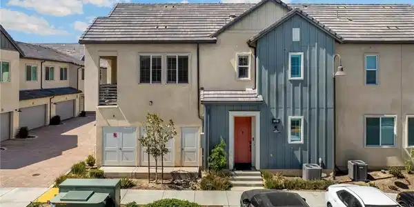 3645 E Delight Paseo