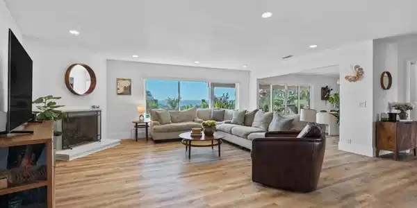 1724 Hacienda Place