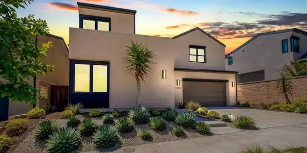 13722 Canyon Loop Trl