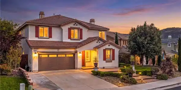 37663 Botanica Place