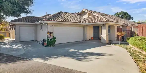 8510 Paseo De Caballo