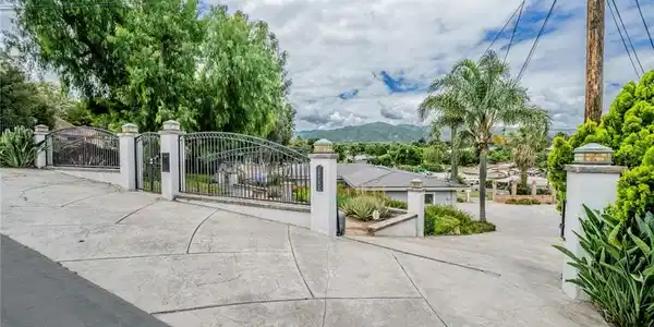 19791 GRANDVIEW Drive