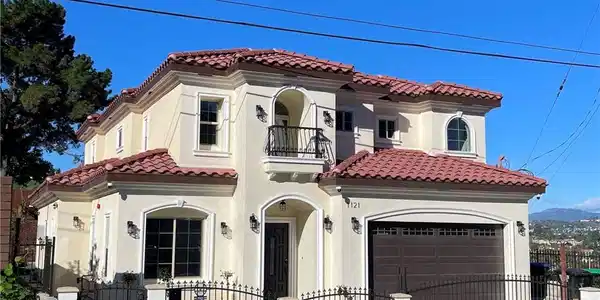 1121 Williams
