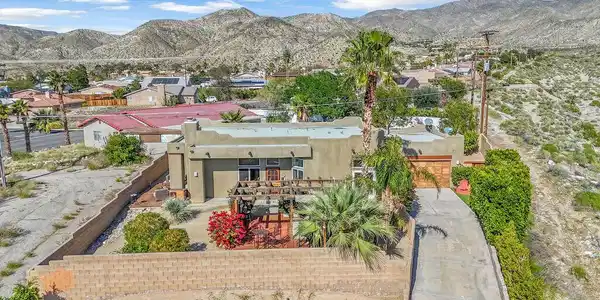 66308 Mission Lakes Boulevard