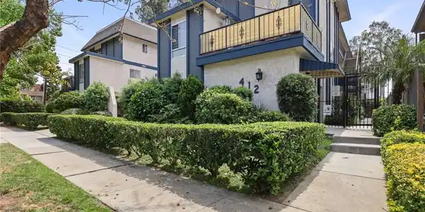 412 Burchett