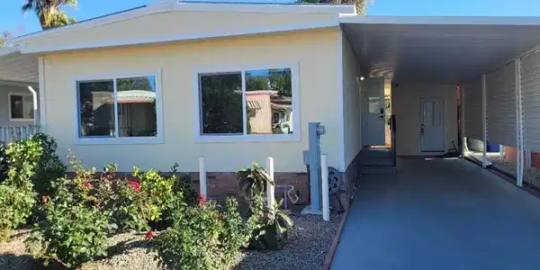 245 W Bobier Drive