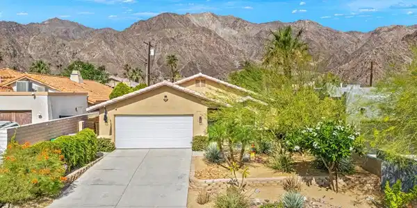 53045 Avenida Alvarado