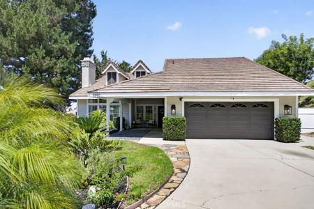 5990 E Prospector