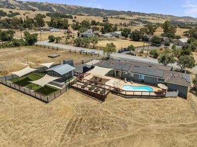 2985 Roop Road