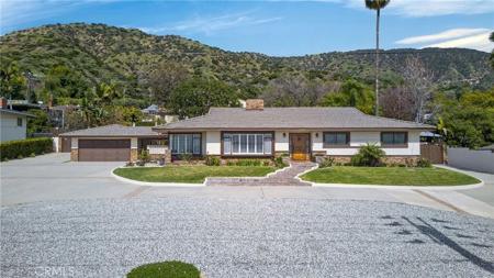 1025 W Sierra Madre
