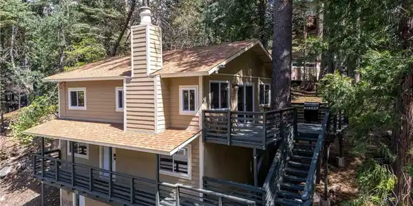 26131 Lake Forest Drive