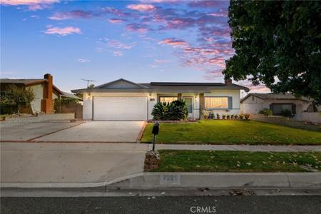 7221 Ramona