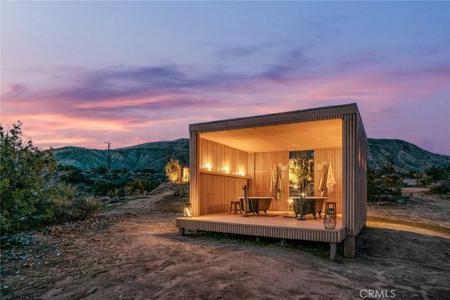 48575 W Paradise