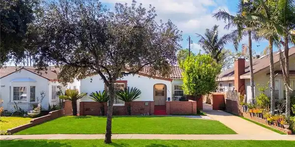1241 S 4th Street
