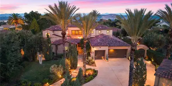 1377 Versante Circle