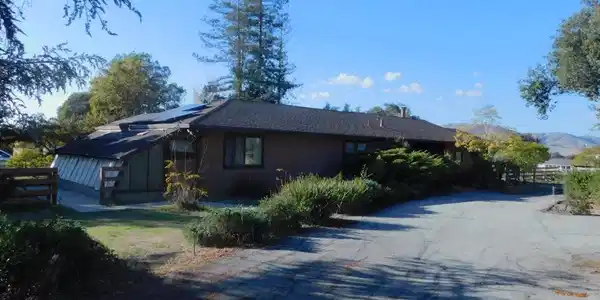 460 Foothill Road
