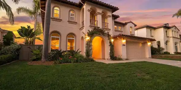 2914 Carrillo Way