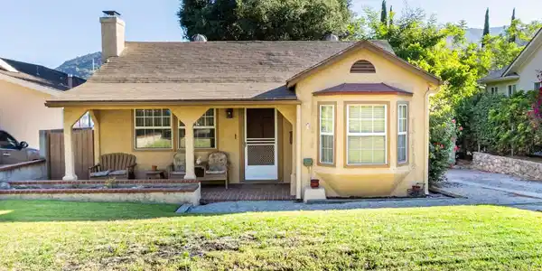 2828 Hermosa Avenue