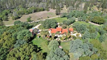 9735 Stackhouse Lane