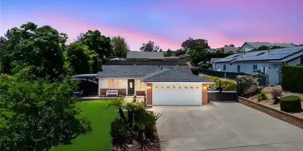 15822 Astral Street