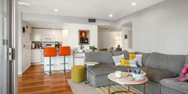 1500 S Camino Real
