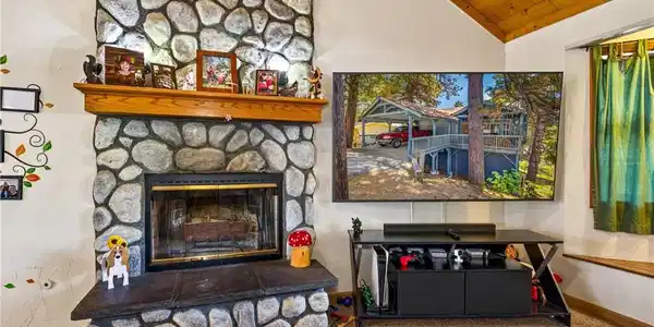 30949 Wild Oak