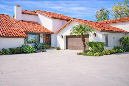 629 Camino Ynez