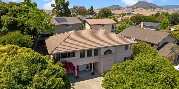 1730 De Anza Court