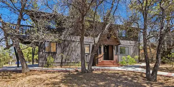 1584 Wolf Road