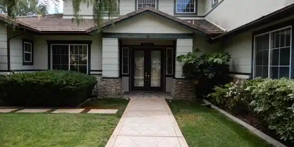 1050 Fuller Drive