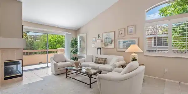 494 Bannister Way