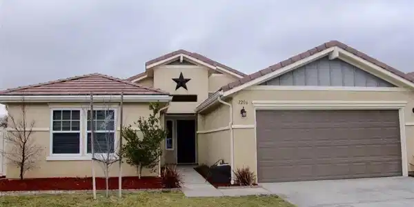 1206 Coast Oak Trail