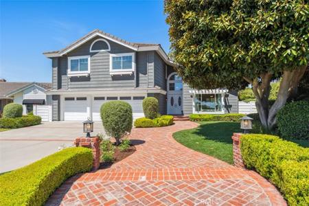 9 Phillips Circle
