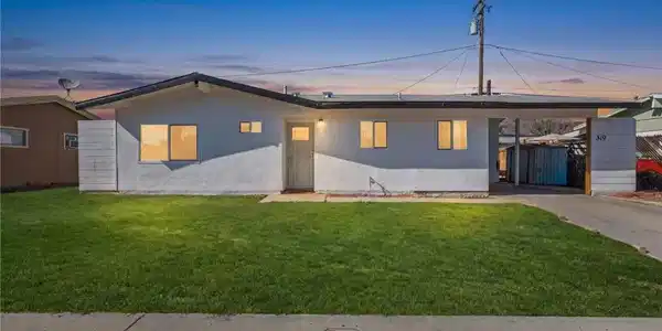 319 Oakhurst Drive