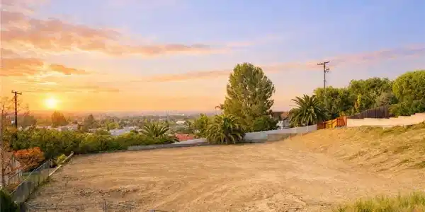 19352 Lemon Hill