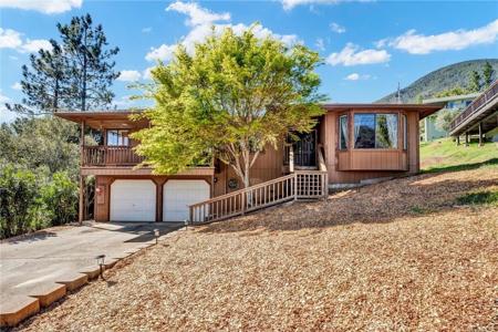 8585 Peninsula View Drive