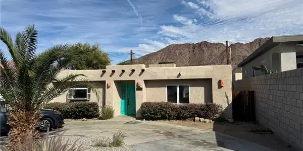 54066 Avenida Velasco