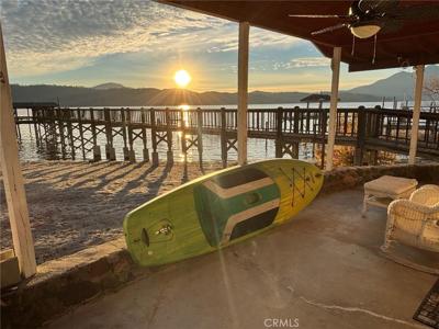 13791 Lakeshore